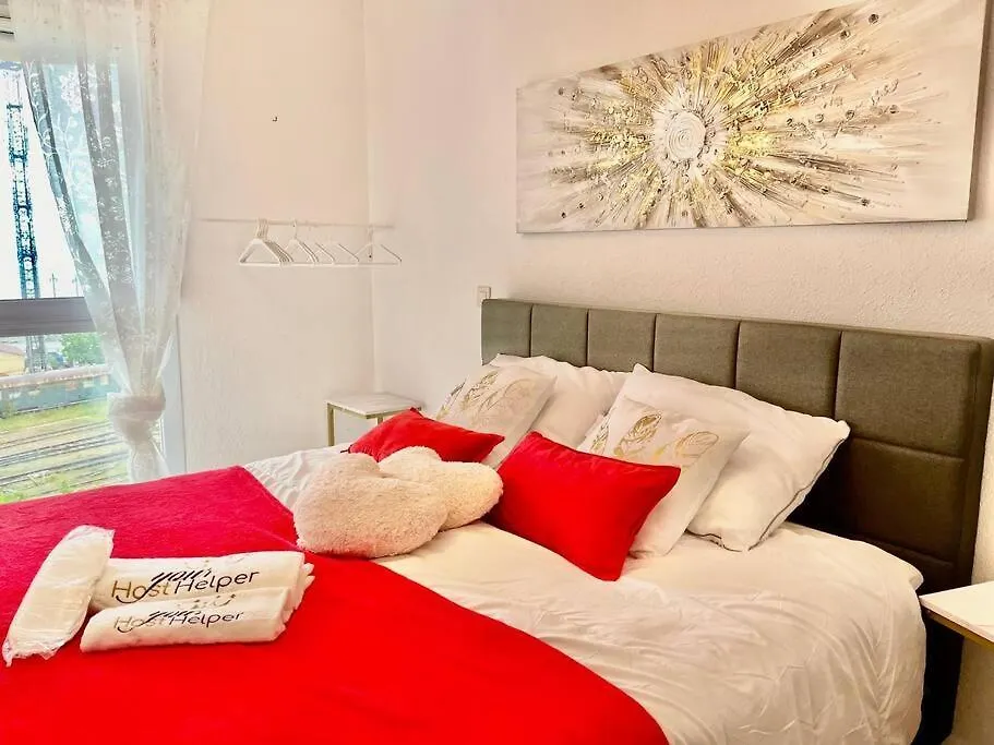 L'Eburneen Yourhosthelper Cannes